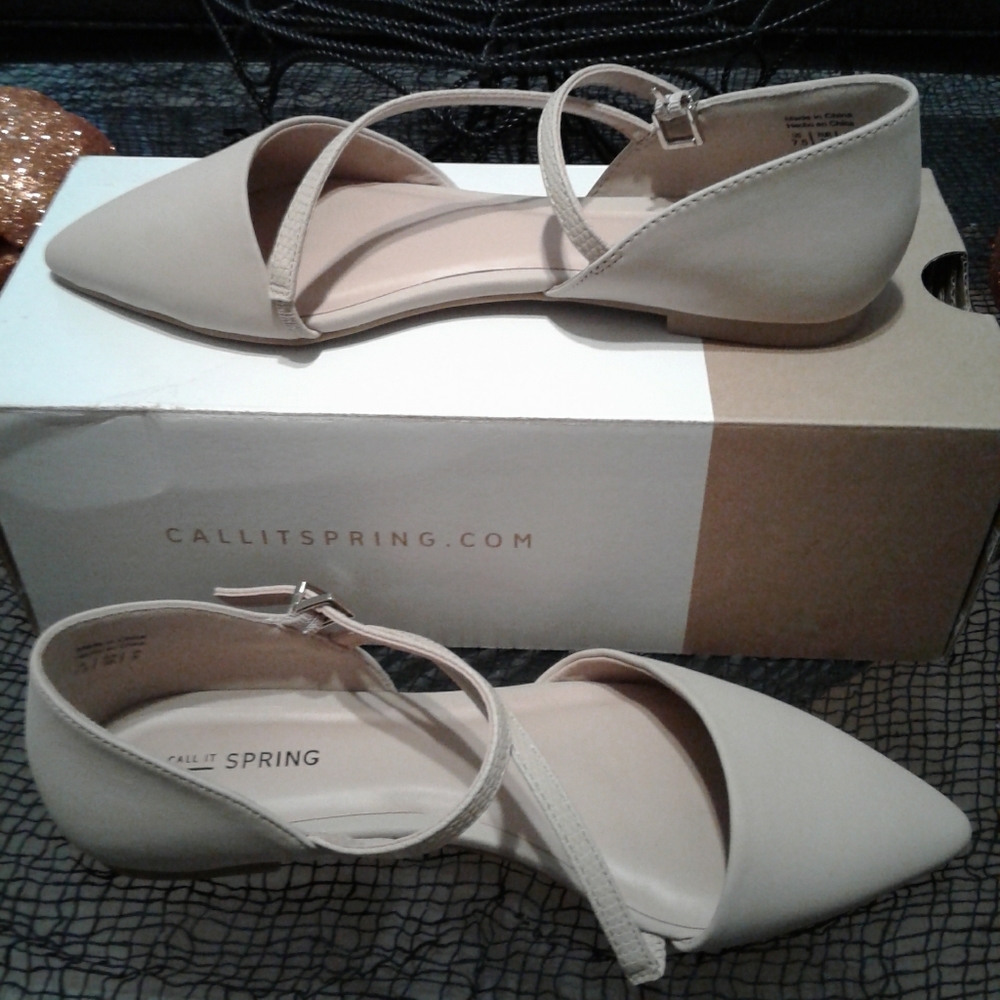 Womens shoes